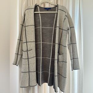 Cozy Gray Plaid Sweater